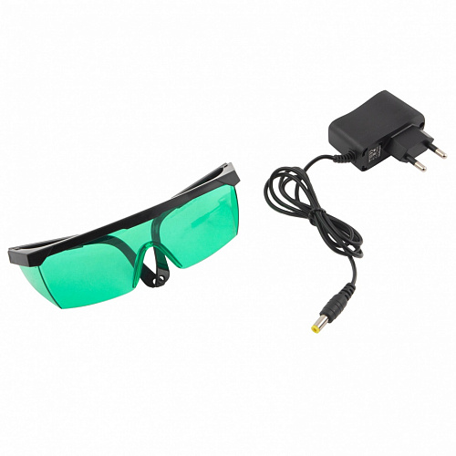 Лазерный уровень ML 06 Green, 30 м, 520 нм, акк. Li 2800 мАч, резьба 5/8"// Matrix Лазерный уровень ML 06 Green, 30 м, 520 нм, акк. Li 2800 мАч, резьба 5/8"// Matrix